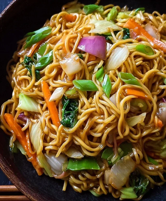 Easy 15-Minute Lo Mein